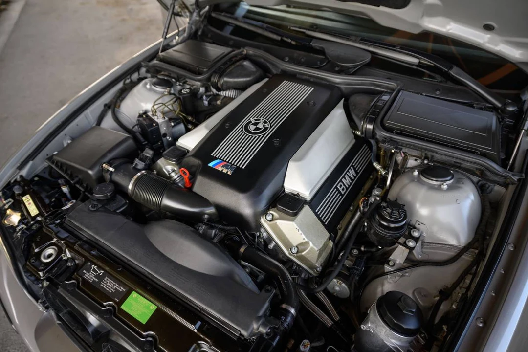 2003 BMW E39 540i - Image 7 of 7
