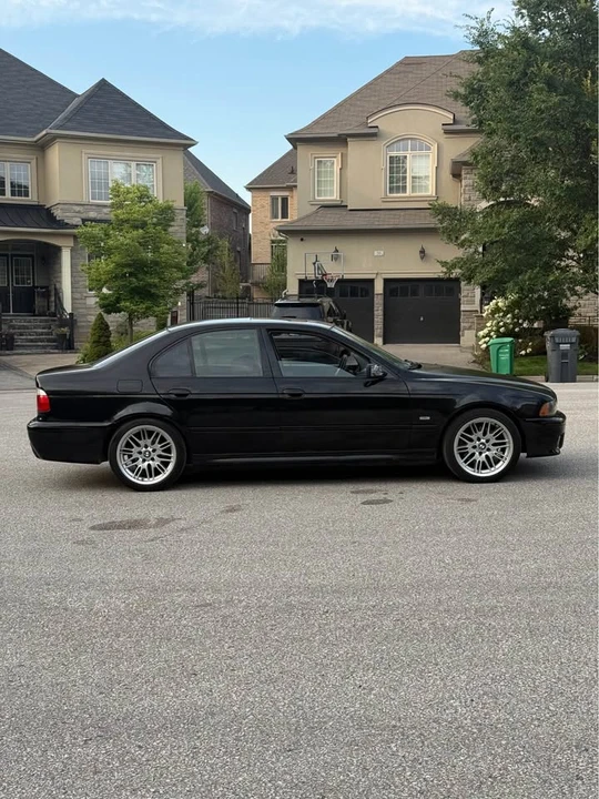 2003 BMW E39 540i - Image 5 of 11