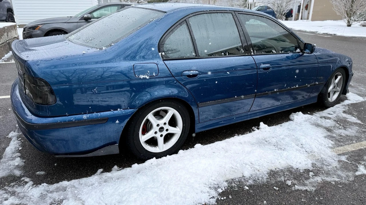 2003 BMW E39 540i - Image 10 of 14
