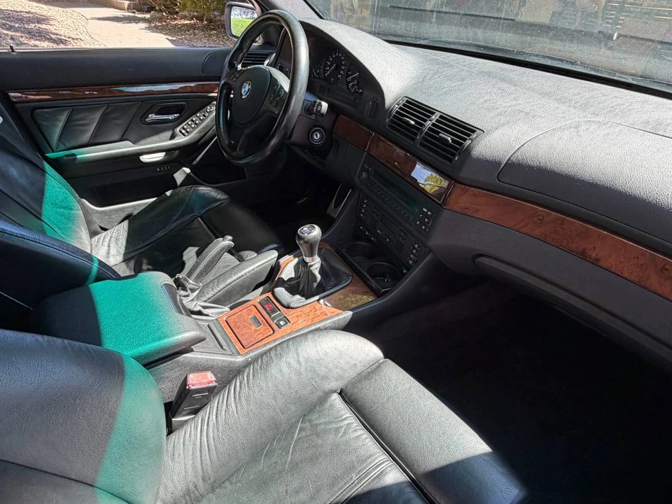 2003 BMW E39 540i - Image 9 of 19