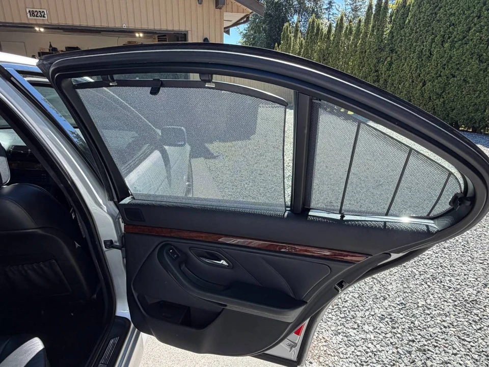 2003 BMW E39 540i - Image 12 of 19