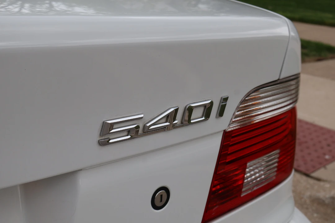 2003 BMW E39 540i - Image 27 of 31