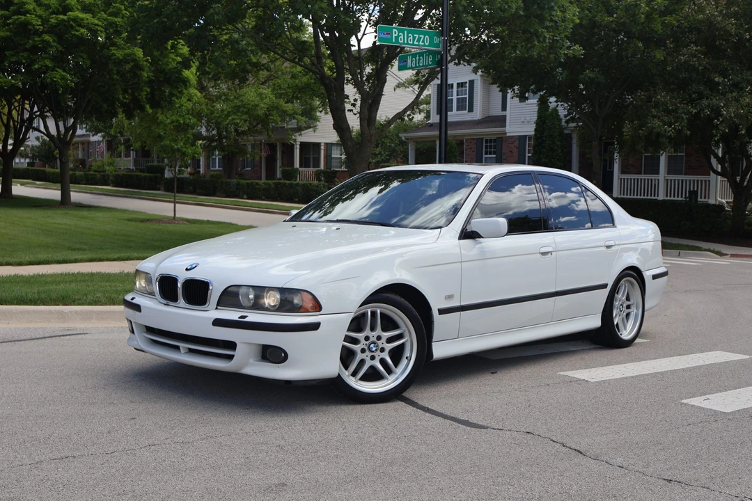 2003 BMW E39 540i - Image 17 of 31