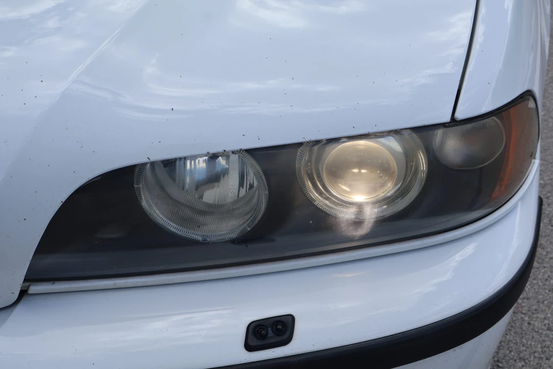2003 BMW E39 540i - Image 20 of 31