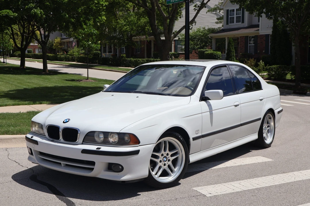 2003 BMW E39 540i - Image 3 of 31