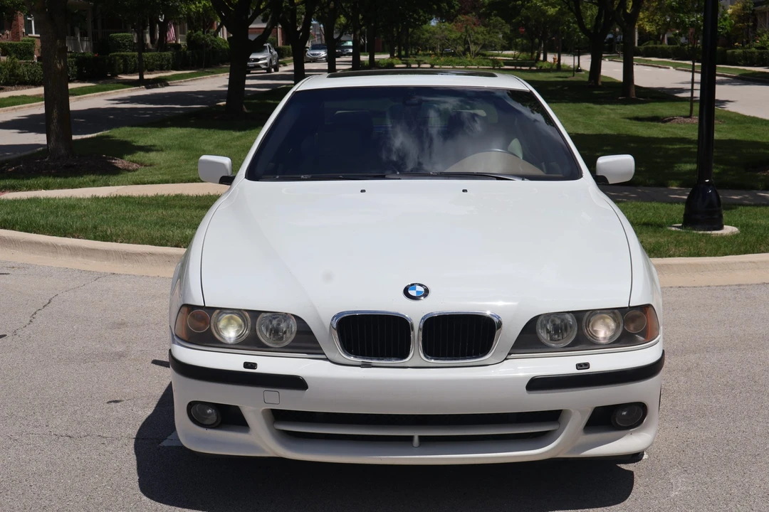 2003 BMW E39 540i - Image 14 of 31