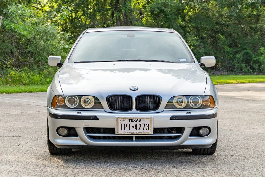 2003 BMW E39 540i - Image 2 of 31