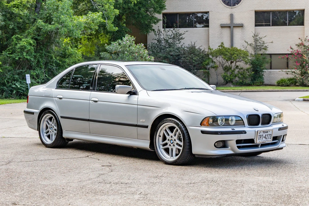 2003 BMW E39 540i - Image 3 of 31