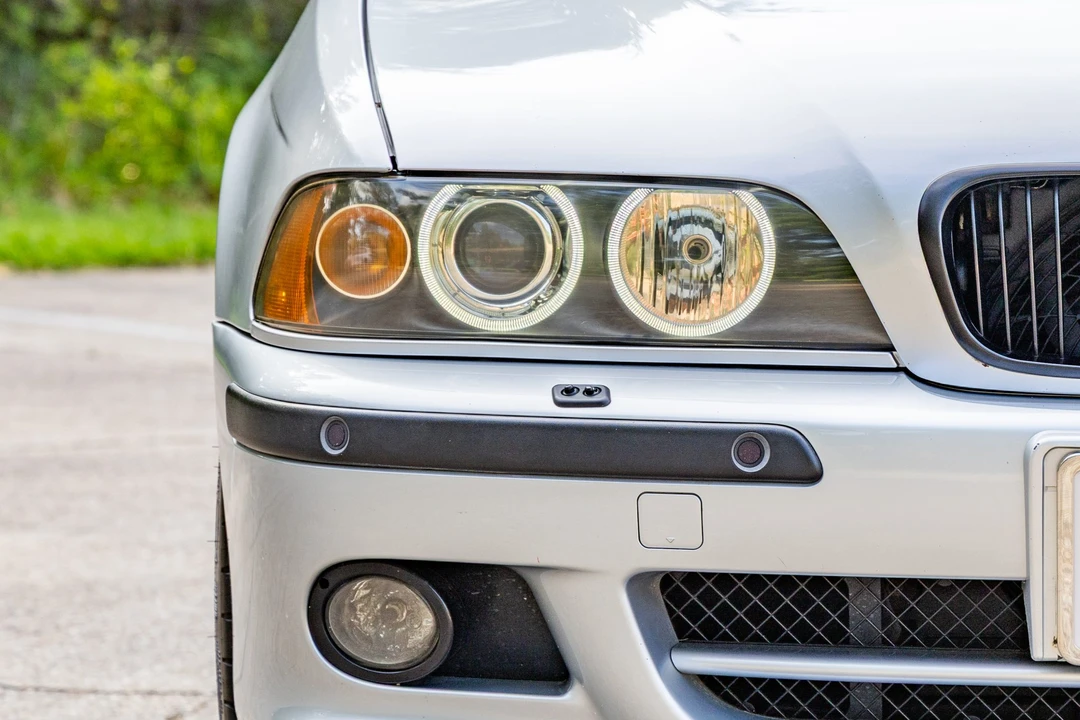 2003 BMW E39 540i - Image 14 of 31