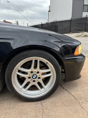 2003 BMW E39 540i - Image 4 of 12