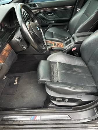 2003 BMW E39 540i - Image 8 of 12
