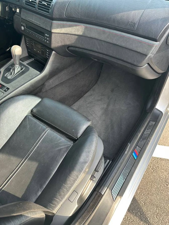 2003 BMW E39 540i - Image 11 of 18