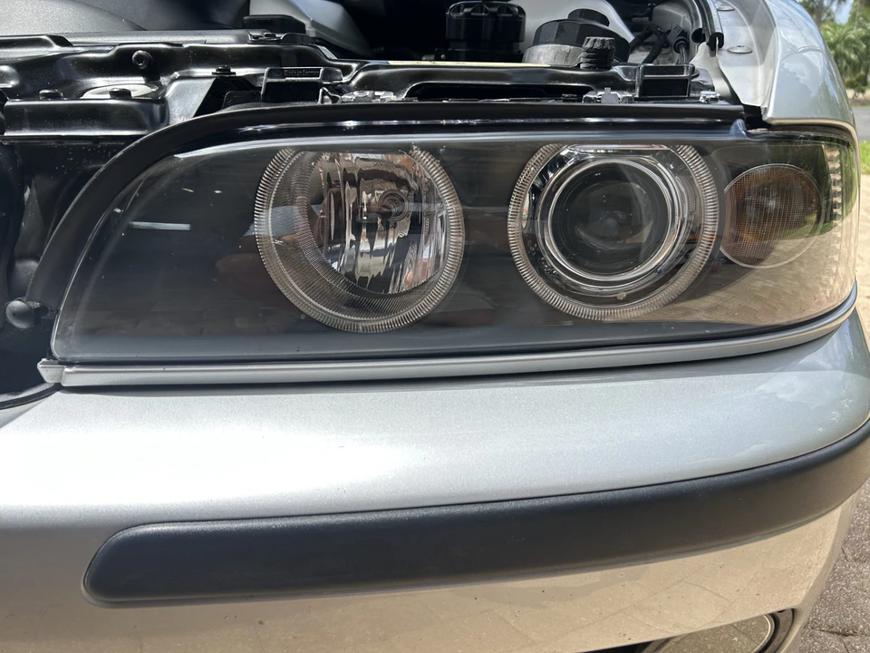 2003 BMW E39 540i - Image 28 of 31