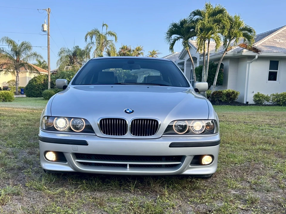 2003 BMW E39 540i - Image 7 of 31
