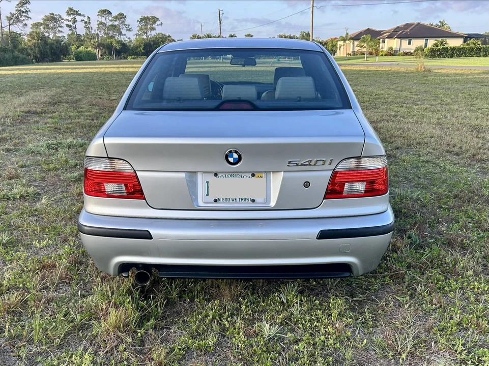 2003 BMW E39 540i - Image 15 of 31