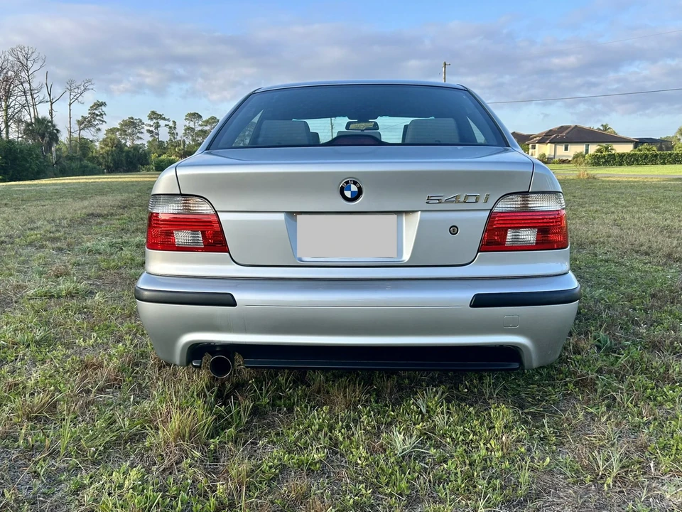 2003 BMW E39 540i - Image 16 of 31