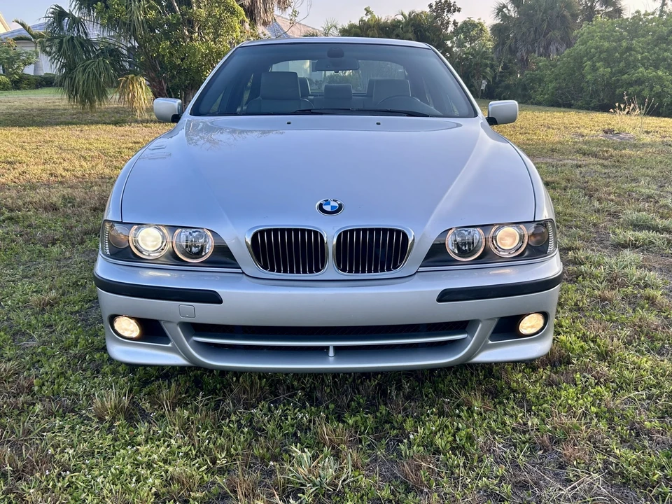 2003 BMW E39 540i - Image 6 of 31