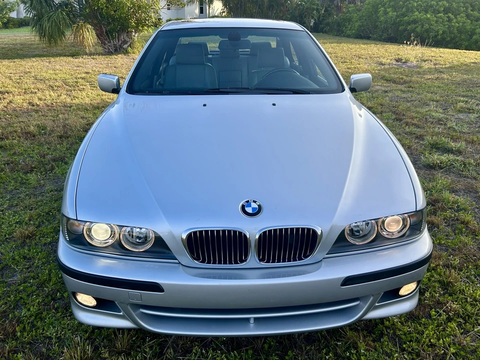 2003 BMW E39 540i - Image 5 of 31