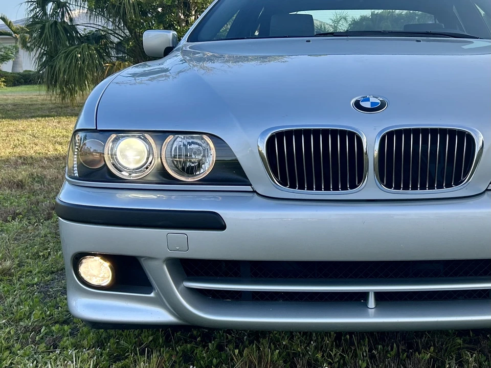 2003 BMW E39 540i - Image 26 of 31