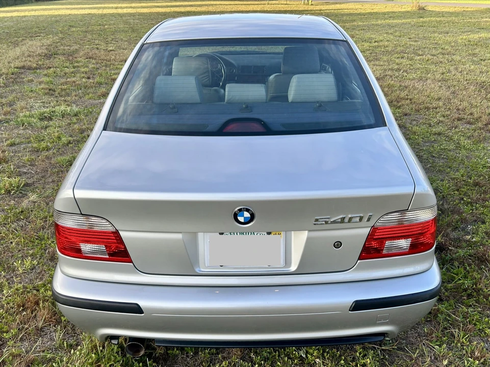 2003 BMW E39 540i - Image 14 of 31