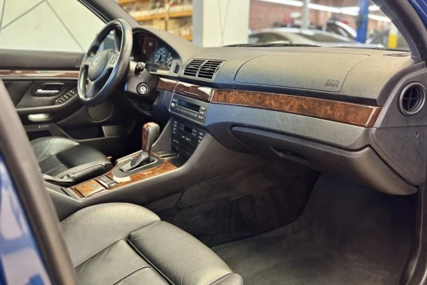 2003 BMW E39 540i - Image 4 of 7