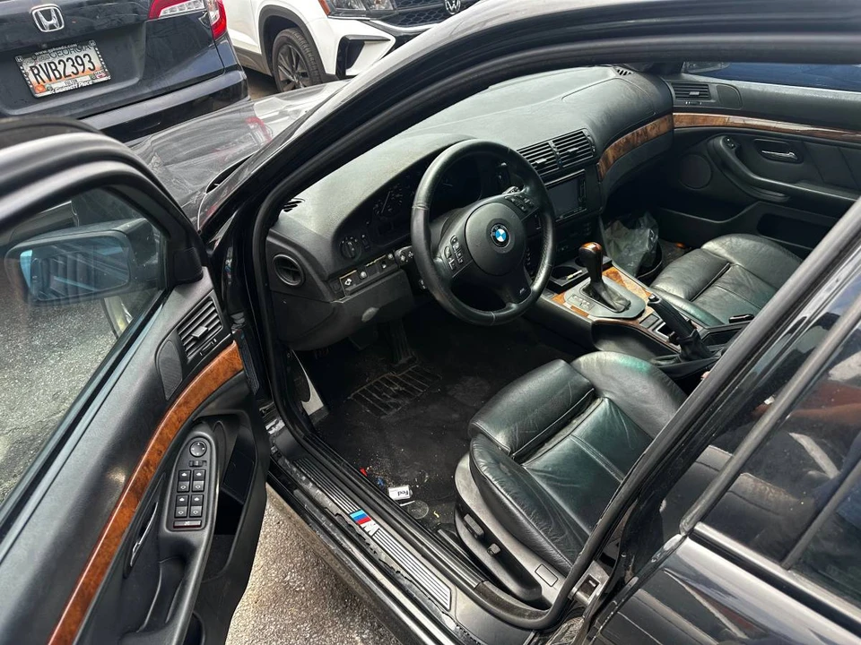 2003 BMW E39 540i - Image 11 of 18