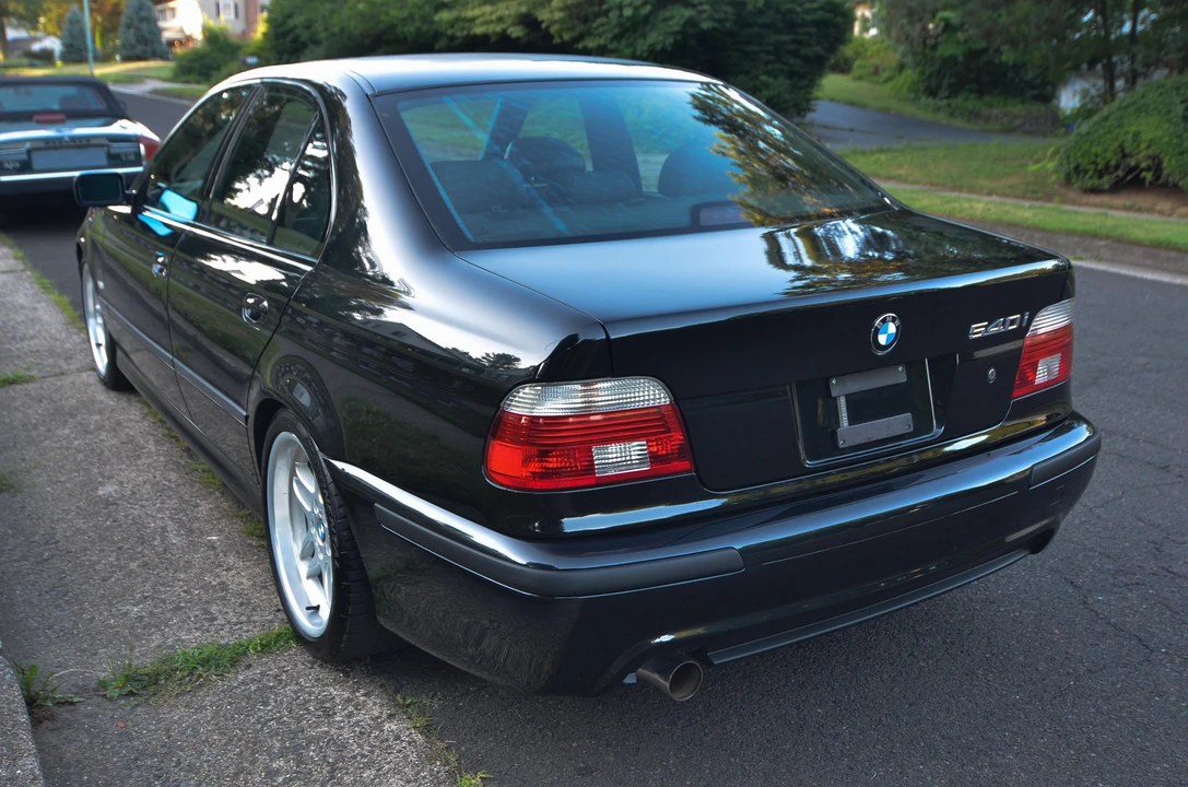 2003 BMW E39 540i - Image 5 of 31