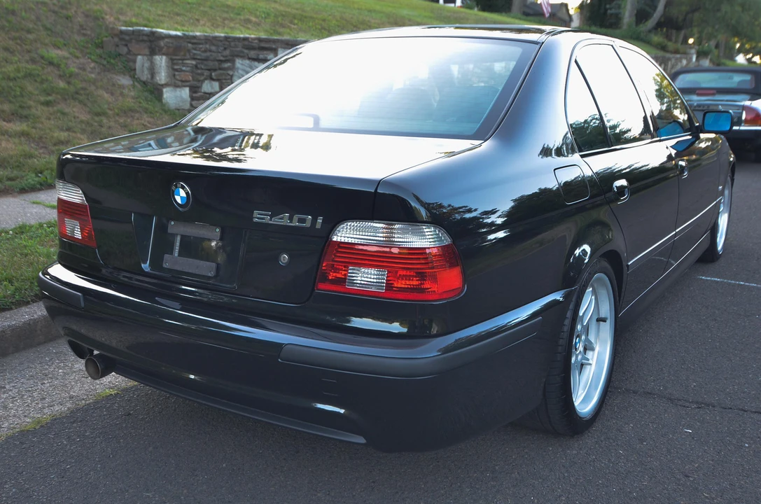 2003 BMW E39 540i - Image 11 of 31
