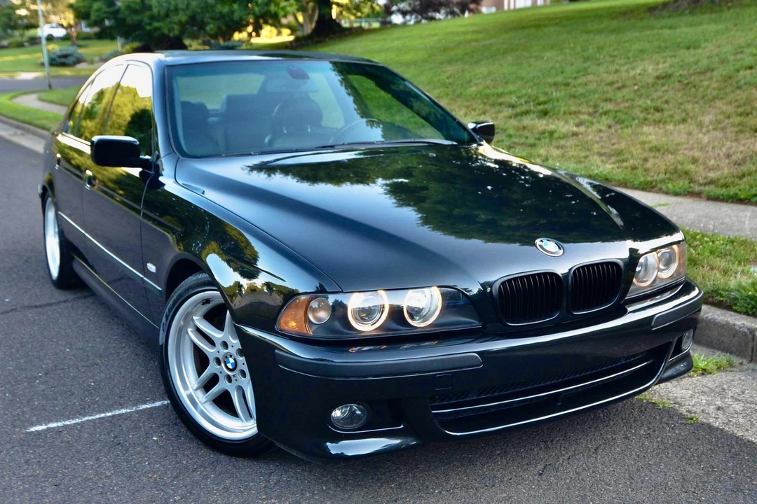 2003 BMW E39 540i - Image 2 of 31