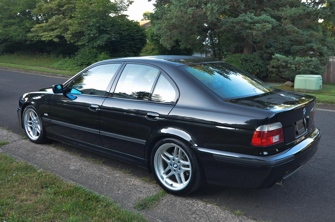 2003 BMW E39 540i - Image 9 of 31