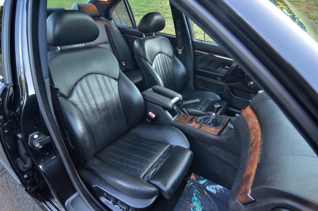 2003 BMW E39 540i - Image 27 of 31