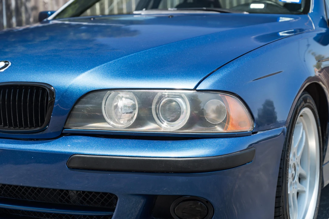 2003 BMW E39 540i - Image 18 of 31