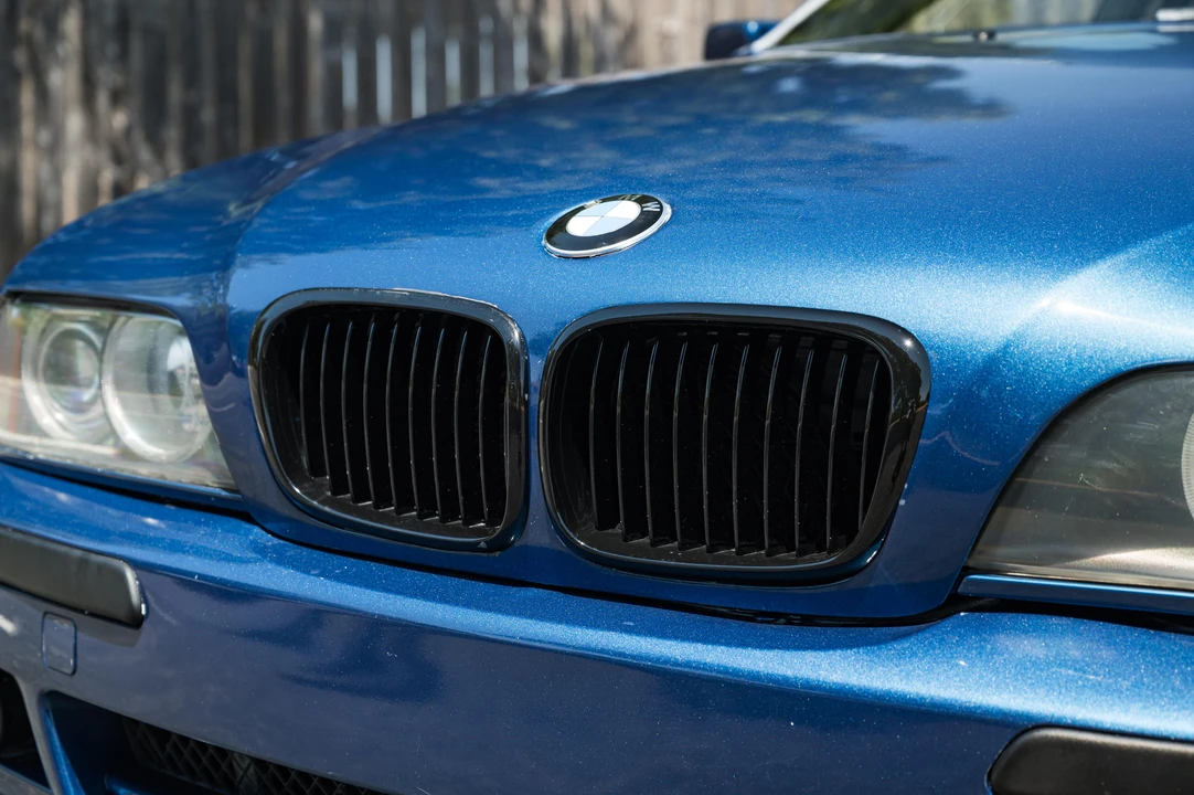 2003 BMW E39 540i - Image 17 of 31