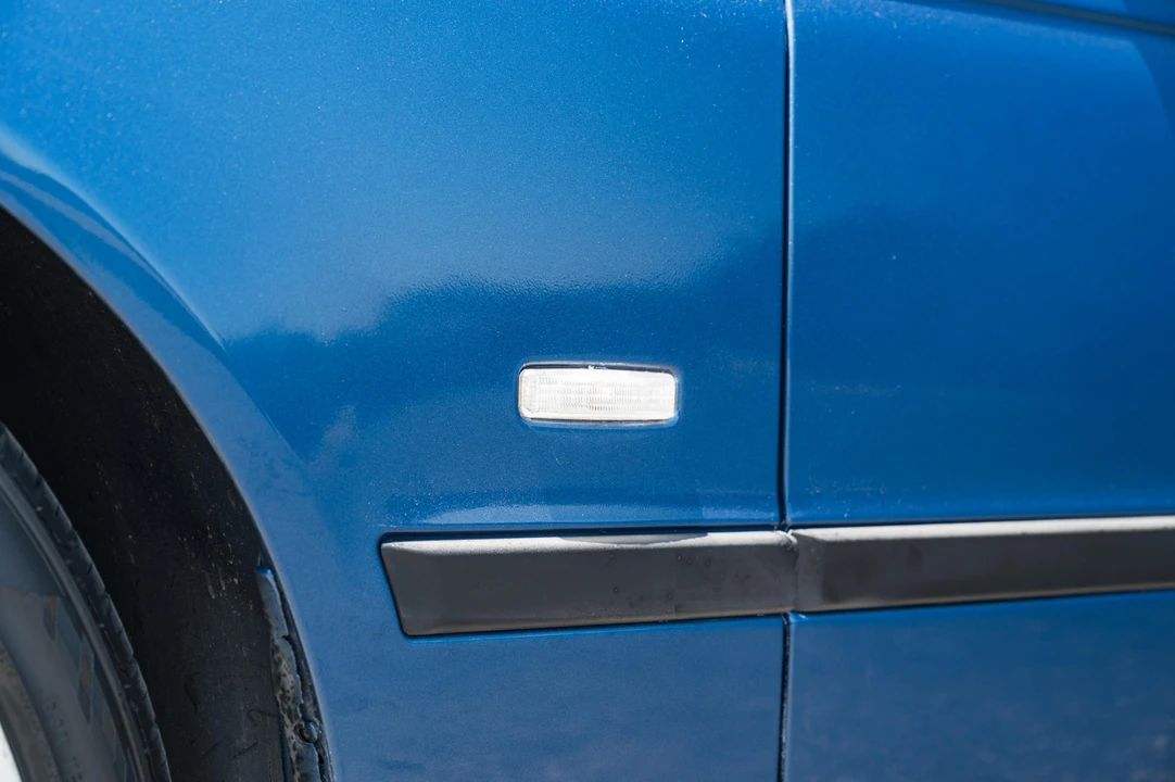 2003 BMW E39 540i - Image 25 of 31