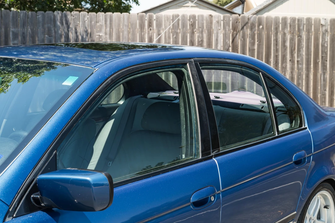 2003 BMW E39 540i - Image 30 of 31