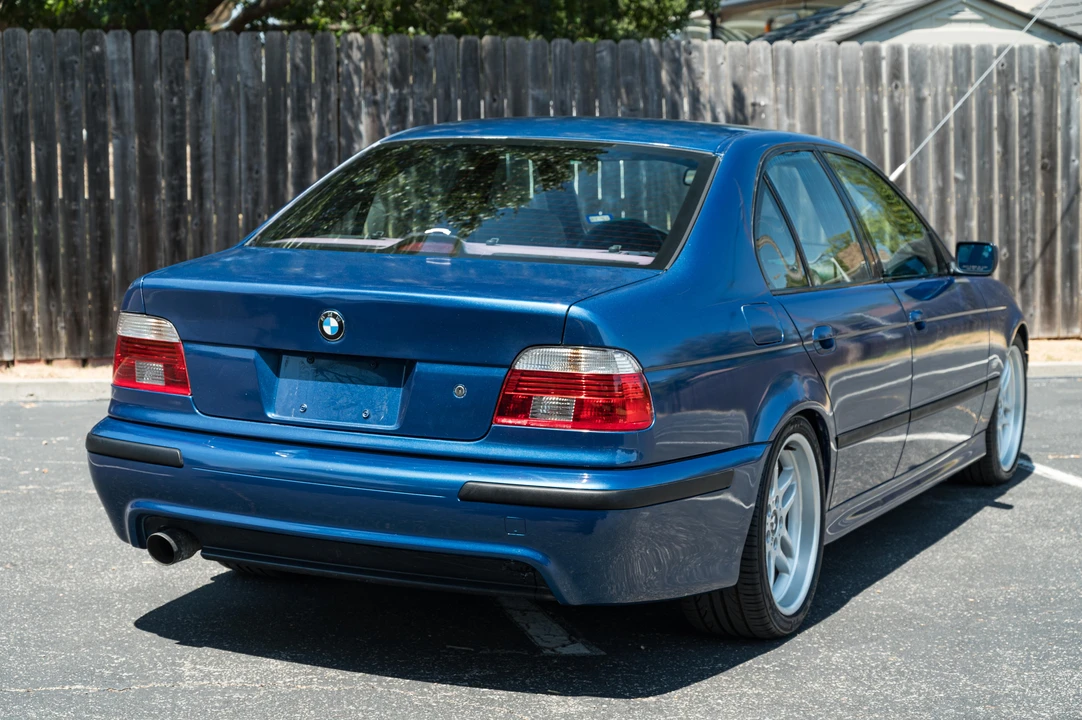 2003 BMW E39 540i - Image 10 of 31