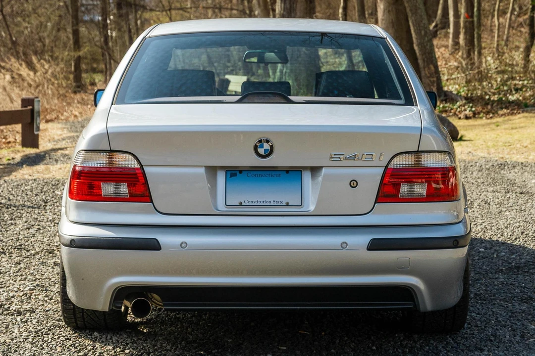 2003 BMW E39 540i - Image 5 of 31