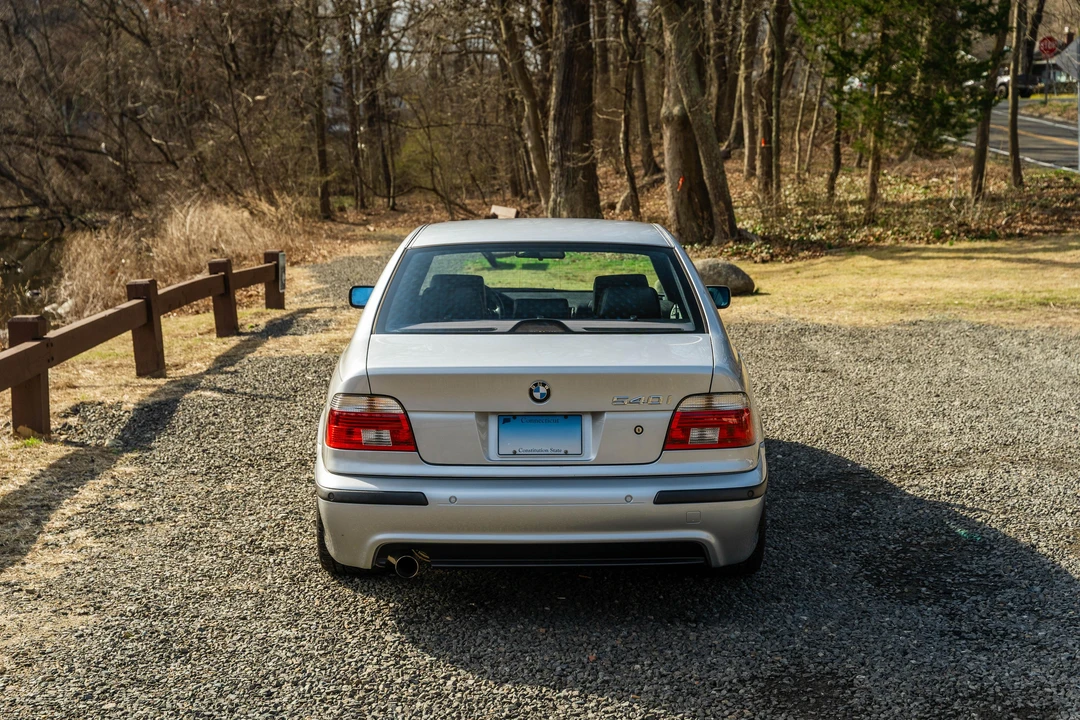 2003 BMW E39 540i - Image 16 of 31
