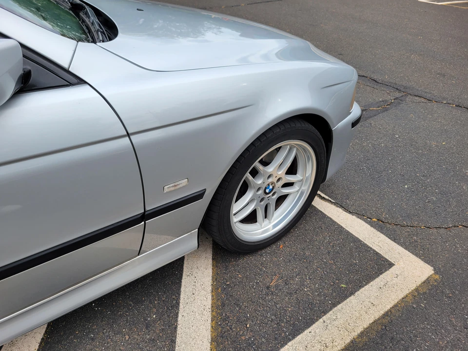 2003 BMW E39 540i - Image 30 of 31