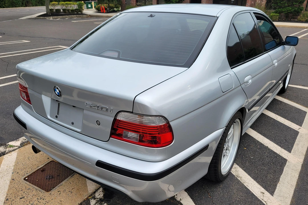 2003 BMW E39 540i - Image 4 of 31