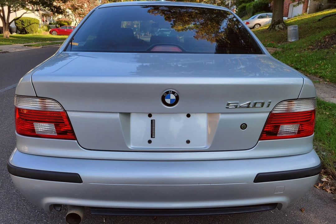2003 BMW E39 540i - Image 5 of 31
