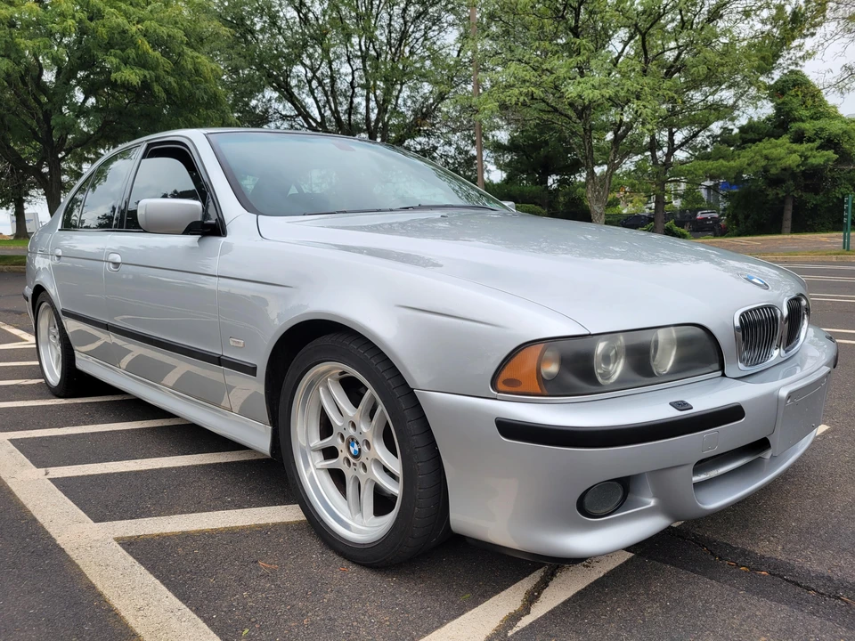 2003 BMW E39 540i - Image 18 of 31