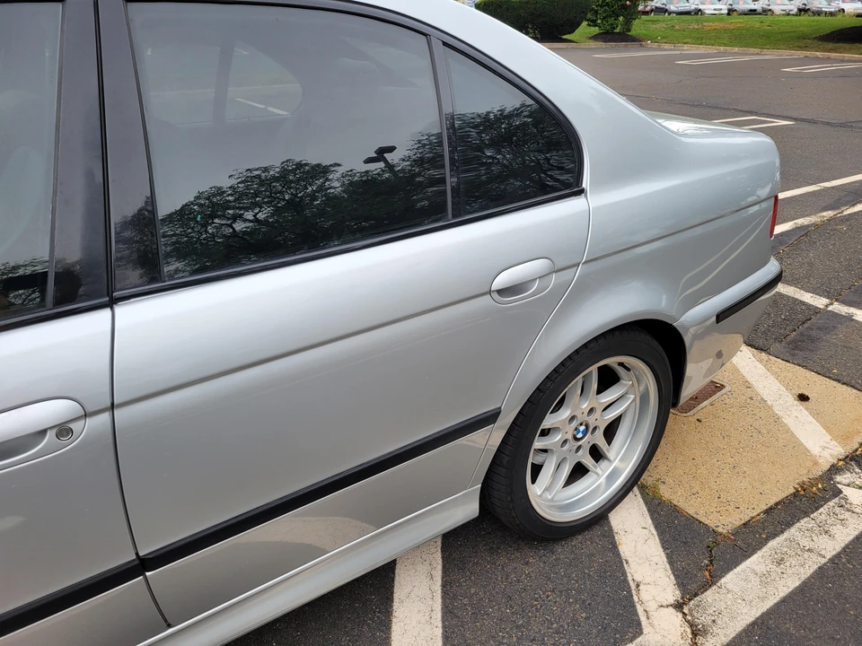 2003 BMW E39 540i - Image 27 of 31