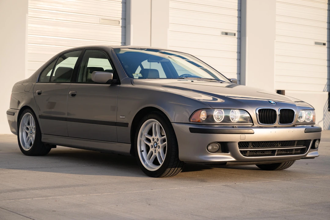 2003 BMW E39 540i - Image 12 of 31