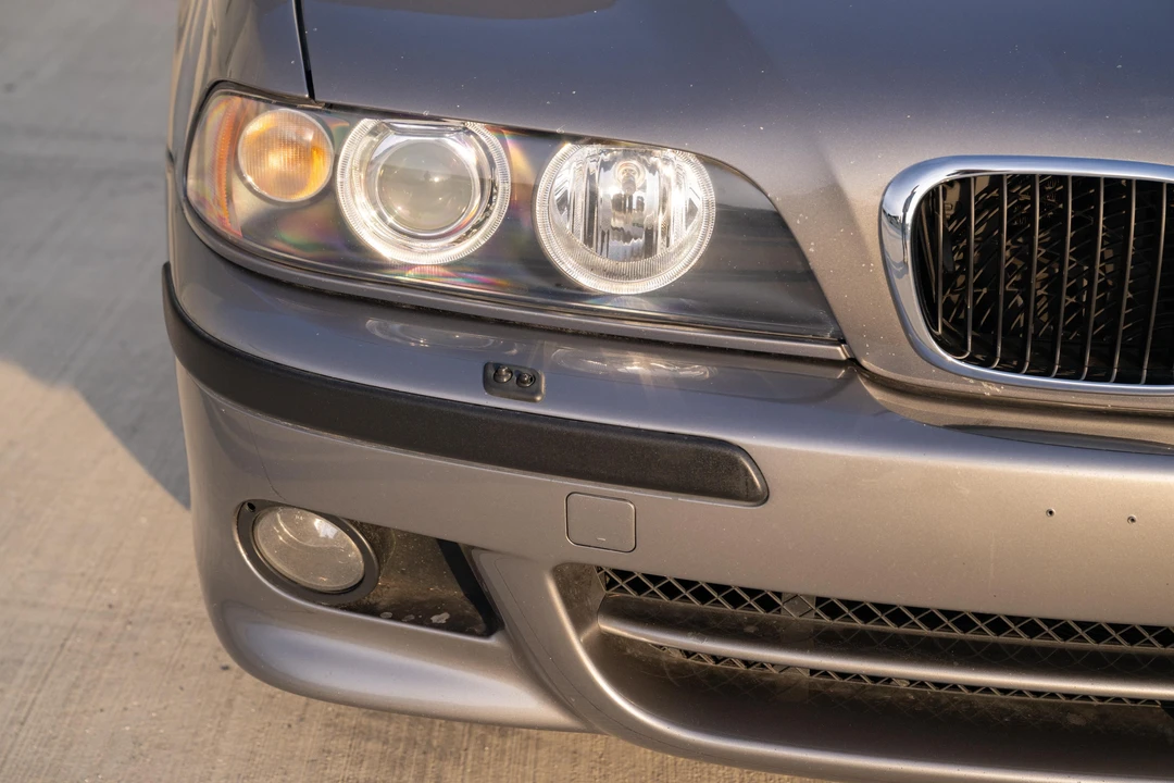 2003 BMW E39 540i - Image 13 of 31