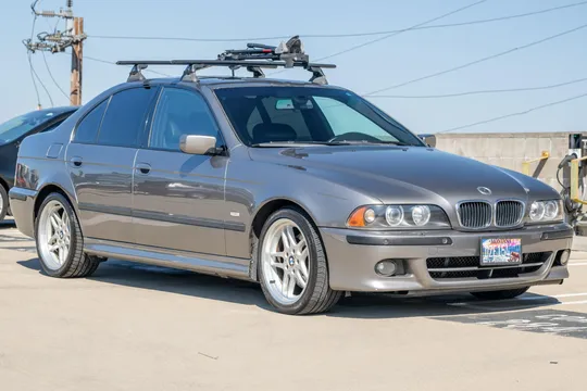 2003 BMW 540i Sedan