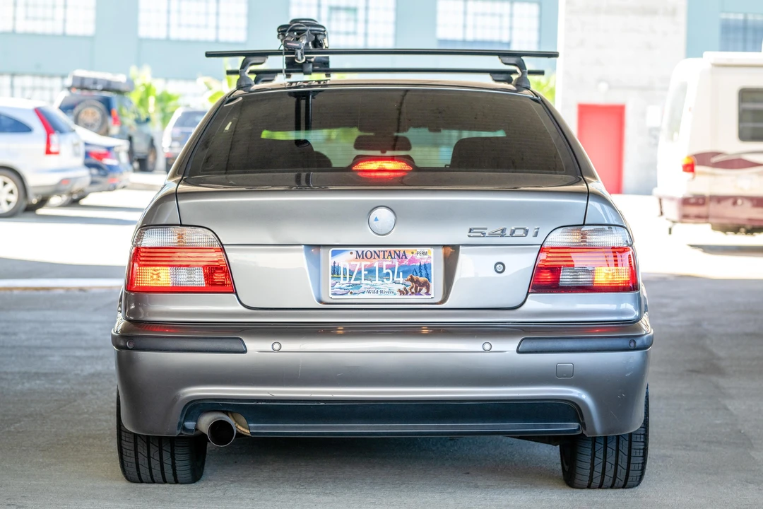 2003 BMW E39 540i - Image 9 of 31