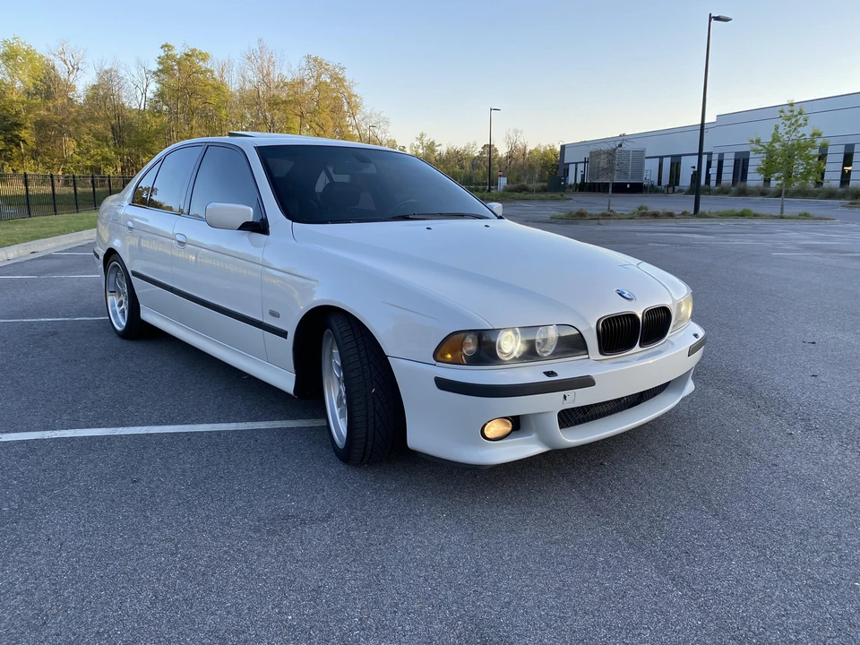 2003 BMW E39 540i - Image 28 of 31