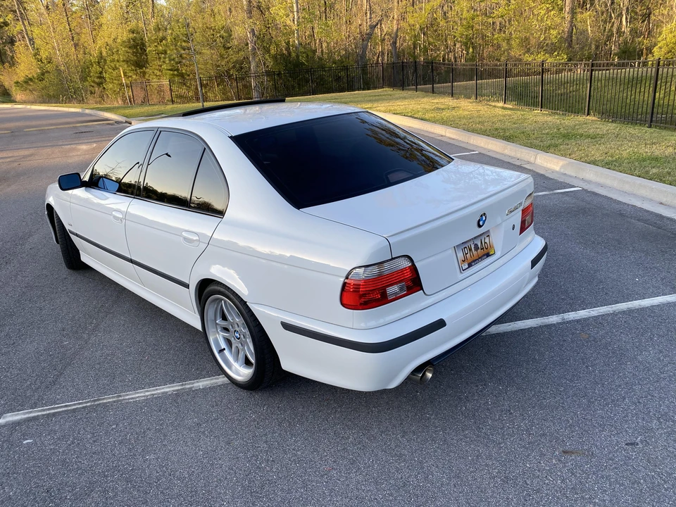 2003 BMW E39 540i - Image 17 of 31
