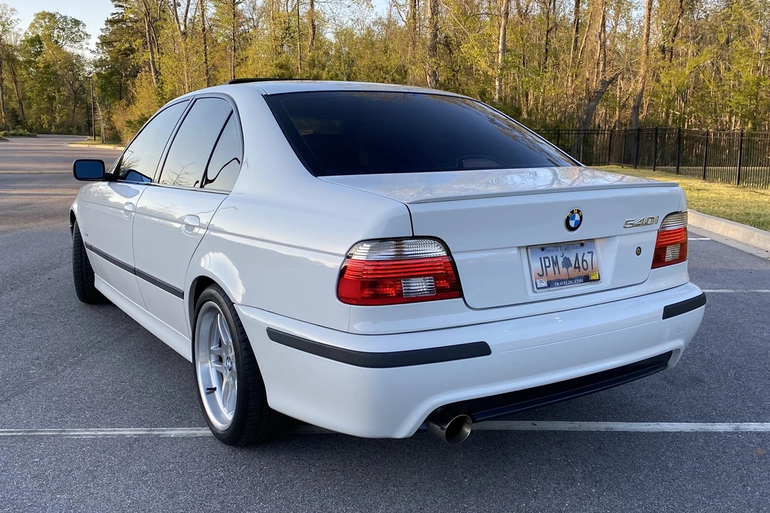2003 BMW E39 540i - Image 5 of 31